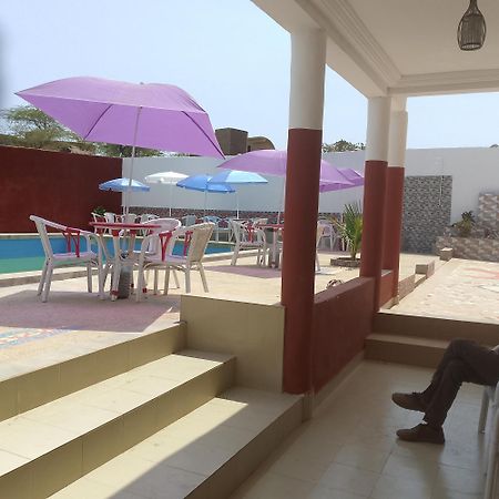 Chez Mimi Hotel Toubab Dialaw Exterior foto
